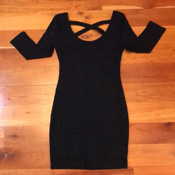 Nollie Dresses & Skirts - Nollie Lace Dress